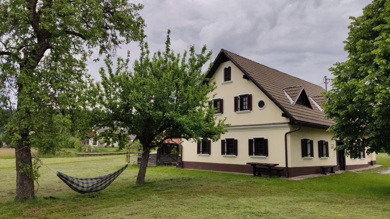 Country House Pri Lipet Ziri Exterior foto