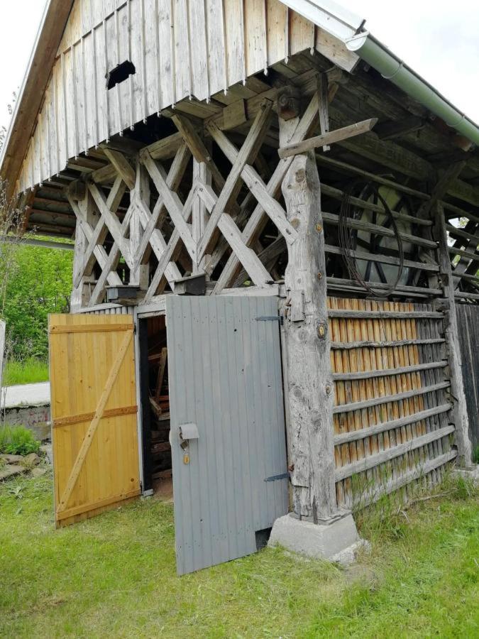Country House Pri Lipet Ziri Exterior foto
